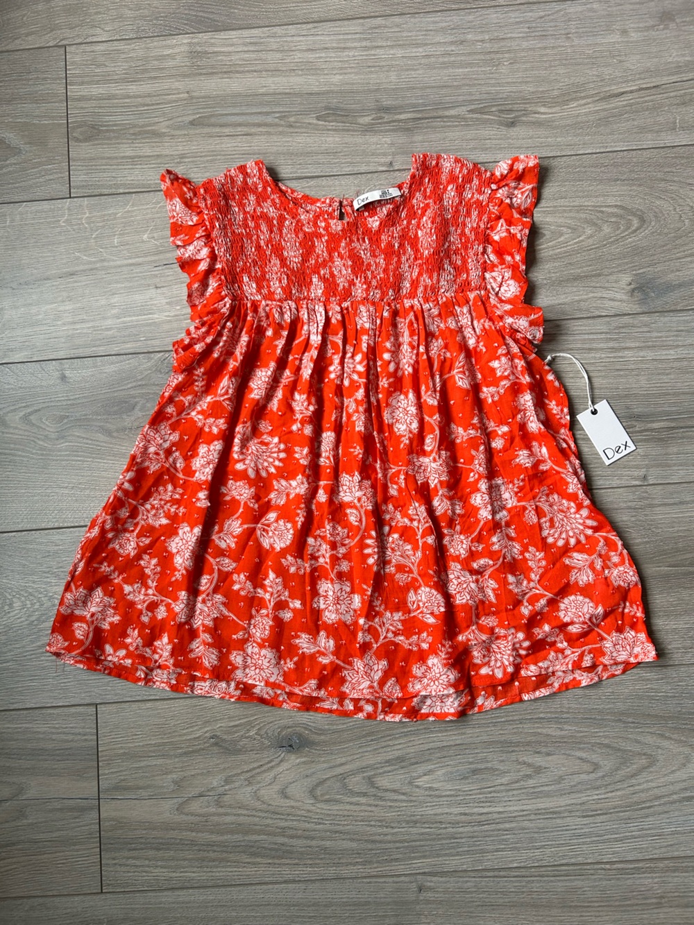 DEX Floral sleeveless ruched blouse Size Medium New